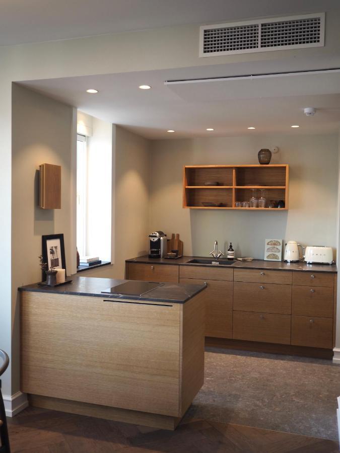 Hotel Hypernym & Suites 4*