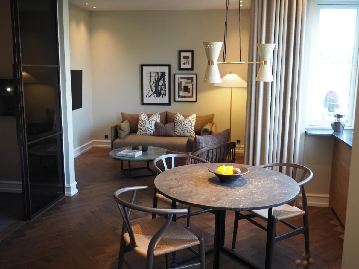 Hotel Hypernym & Suites