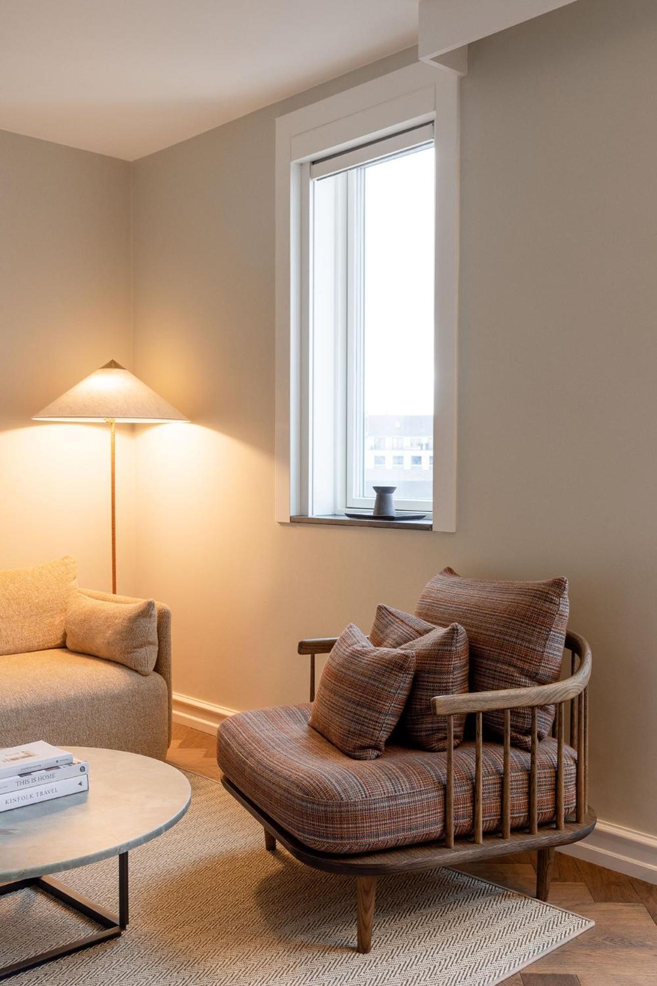 Hypernym & Suites Hotel 4*
